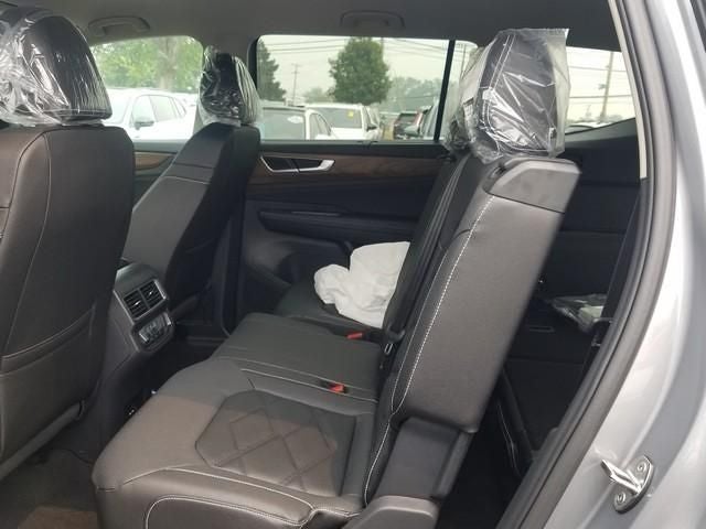 2026 Volkswagen Atlas SE w/Technology
