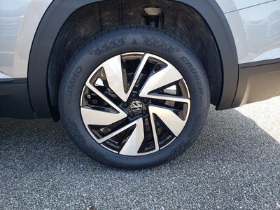 2026 Volkswagen Atlas SE w/Technology