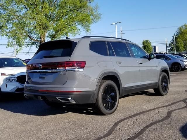 2026 Volkswagen Atlas SE w/Technology