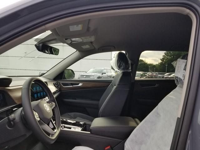 2026 Volkswagen Atlas SE w/Technology