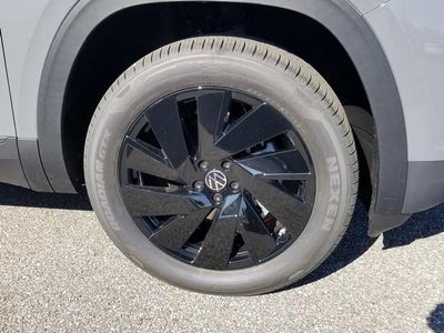 2026 Volkswagen Atlas SE w/Technology