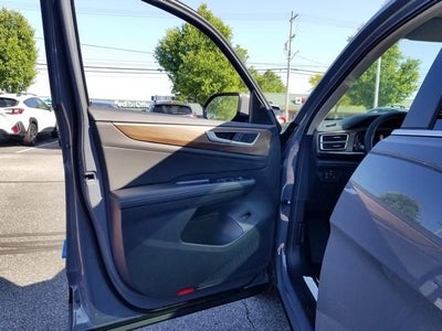 2026 Volkswagen Atlas SE w/Technology