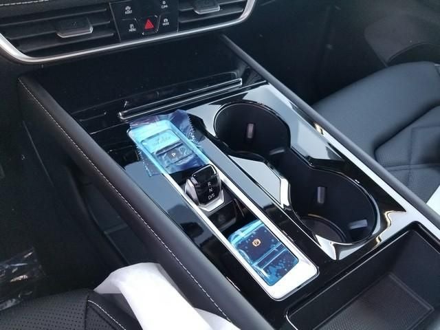 2026 Volkswagen Atlas SE w/Technology