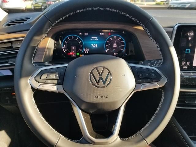2026 Volkswagen Atlas SE w/Technology