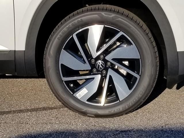 2026 Volkswagen Atlas SE w/Technology