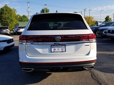 2026 Volkswagen Atlas SE w/Technology