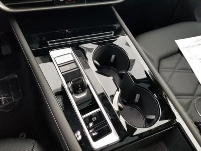 2026 Volkswagen Atlas SE w/Technology