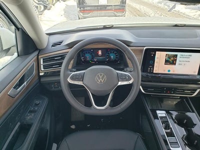 2026 Volkswagen Atlas SE w/Technology