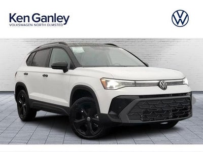 2026 Volkswagen Taos 1.5T SE Black