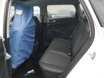 2026 Volkswagen Taos 1.5T SE Black