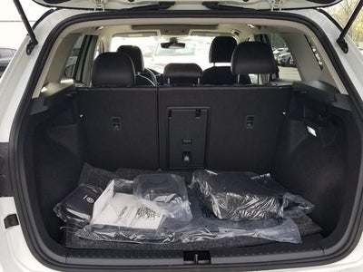 2026 Volkswagen Taos 1.5T SE Black