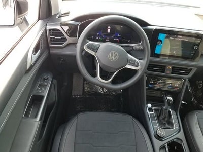 2026 Volkswagen Taos 1.5T SE Black