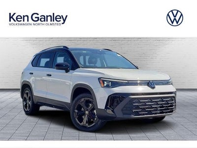 2026 Volkswagen Taos 1.5T SE Black