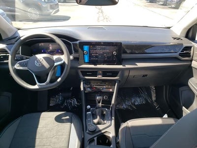 2026 Volkswagen Taos 1.5T SE Black