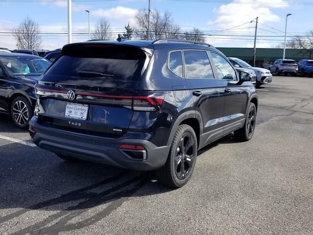 2026 Volkswagen Taos 1.5T SE Black
