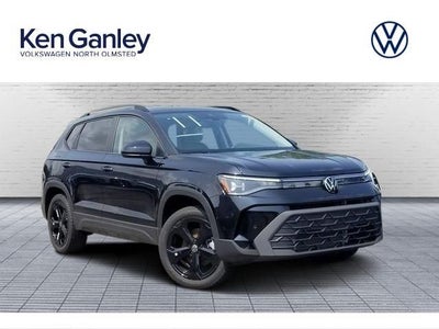 2026 Volkswagen Taos 1.5T SE Black