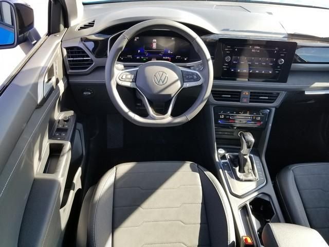 2026 Volkswagen Taos 1.5T SE Black