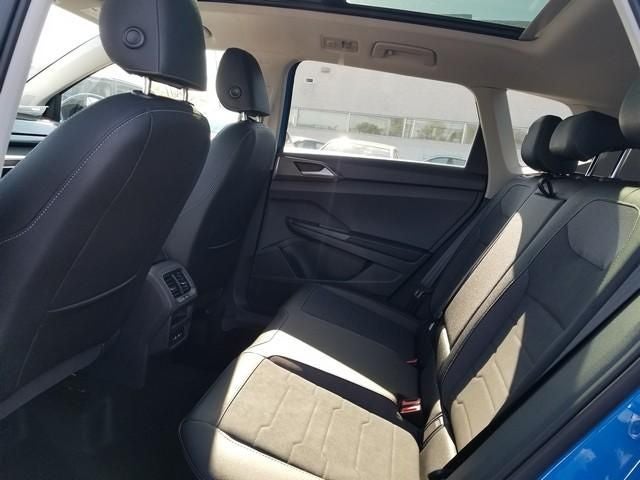 2026 Volkswagen Taos 1.5T SE Black