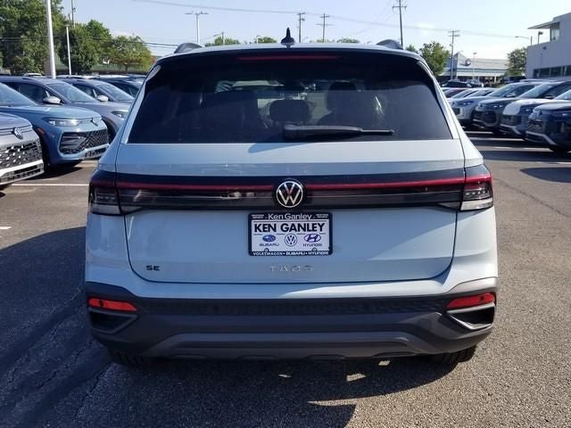 2026 Volkswagen Taos 1.5T SE Black