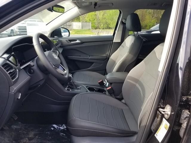 2026 Volkswagen Taos 1.5T SE Black