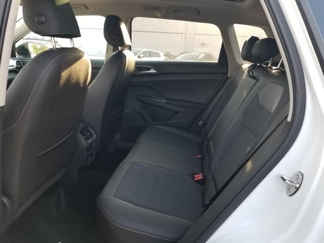 2026 Volkswagen Taos 1.5T SE Black