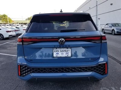 2026 Volkswagen Tiguan 2.0T SE R-Line Black