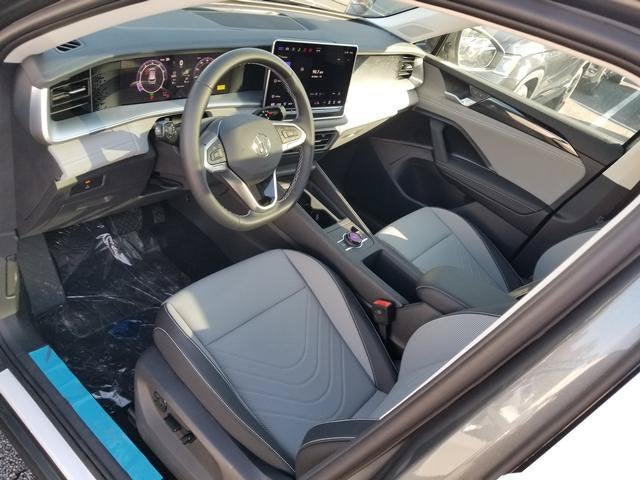 2027 Volkswagen Tiguan SE