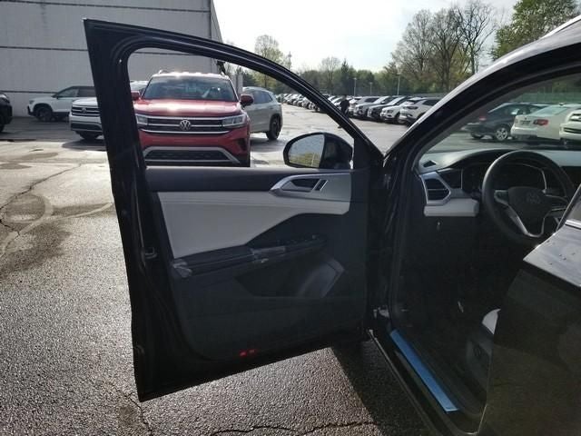 2026 Volkswagen Taos 1.5T SE