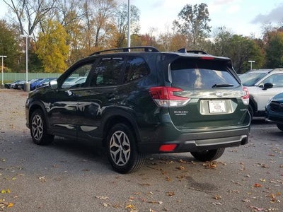 2024 Subaru Forester Premium