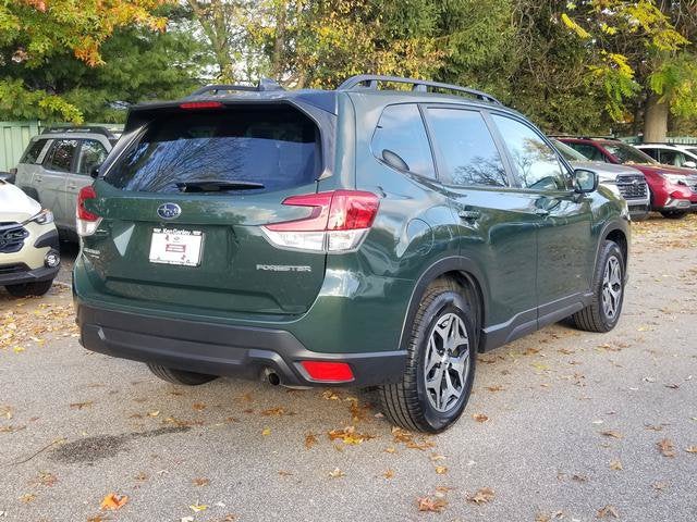 2024 Subaru Forester Premium